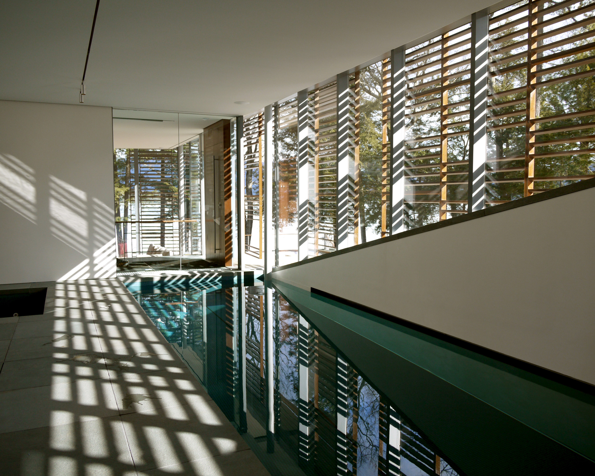 Дизайн частного дома Lakeside Retreat от студии GLUCK+