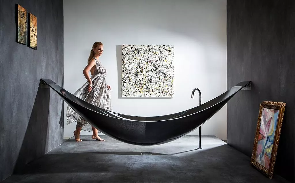 Vessel Hammock Shaped Carbon Fiber Bathtub by Splinter Works